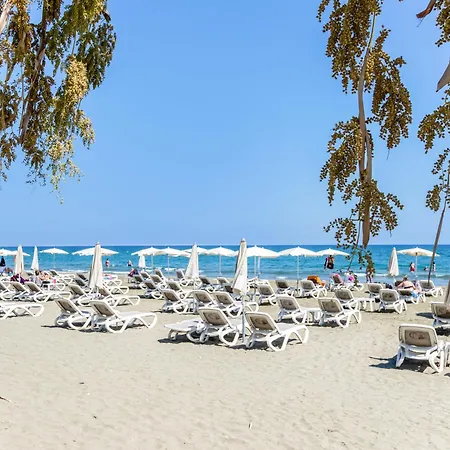 Sanders Gaia - Bright Two-bedroom With Sea View Apartament Larnaca