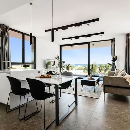 Апартаменты Sanders Gaia - Bright Two-bedroom With Sea View *